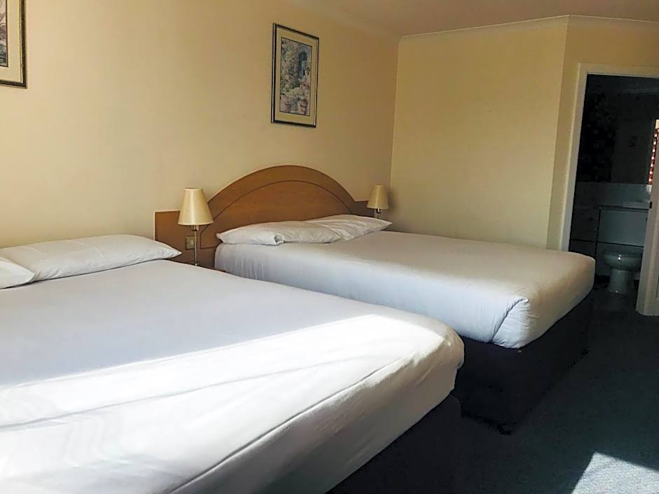 Days Inn Watford Gap