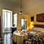 Palazzo Bernardini Suites