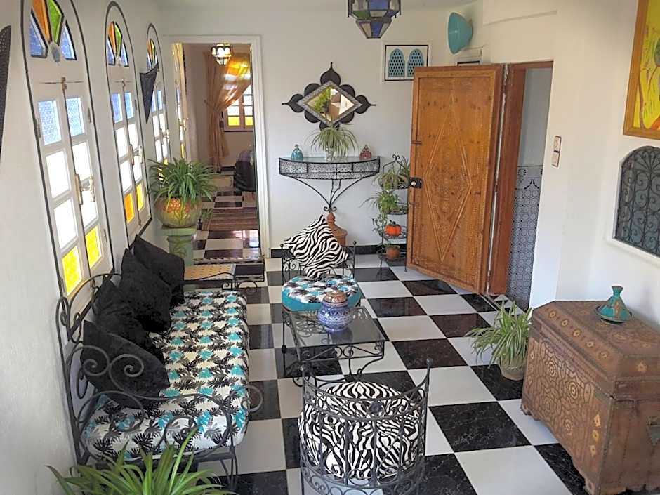 Riad Atika Mek
