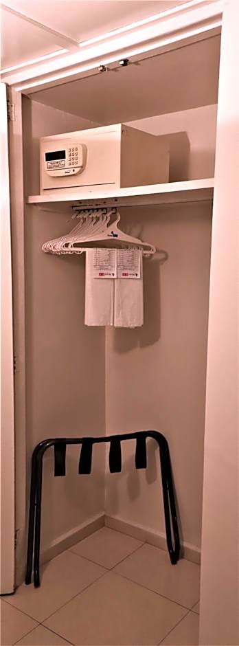 Hotel PF