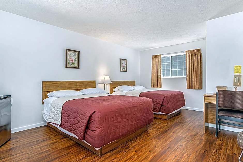 The Sierra Motel