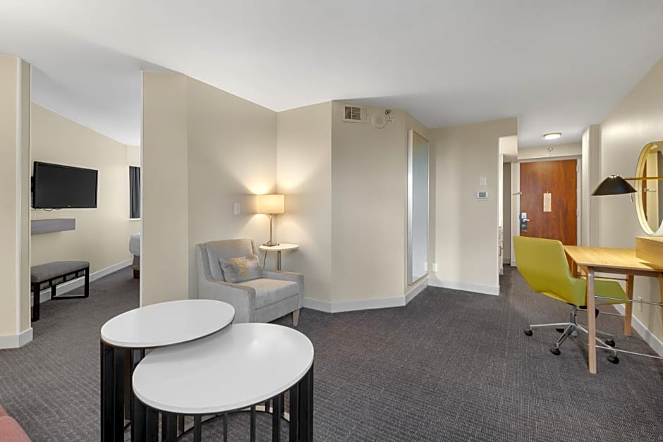 Crowne Plaza Houston Med Ctr-Galleria Area by IHG