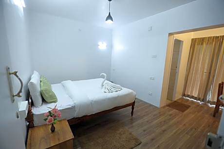 3- Bedroom Independent Villa (Just 100- Yards from Resort)