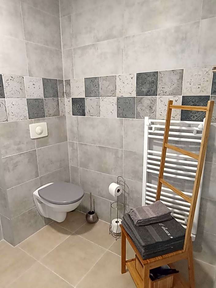 Chambres et Tables d'hotes " O Doux Matins " aux portes de Chinon