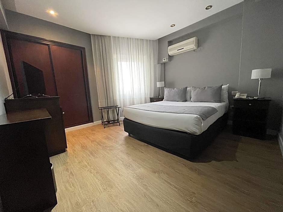 Hotel 8 de Octubre