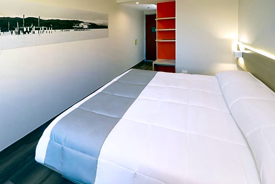 City Express Junior by Marriott Tijuana Otay