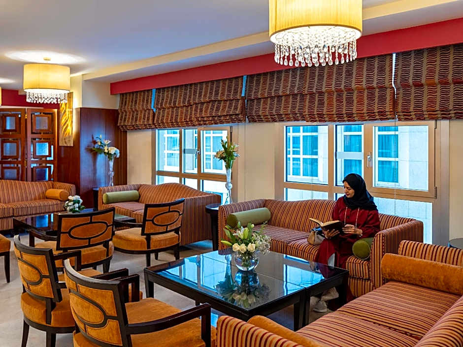 Anwar Al Madinah Movenpick Hotel