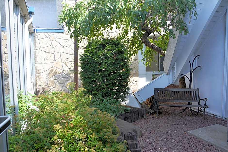 Travelodge by Wyndham Milwaukee