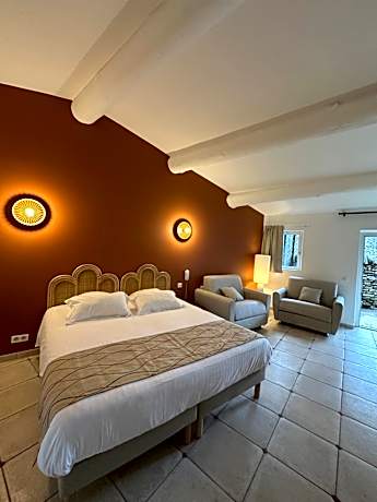 Prestige (2 Adults)