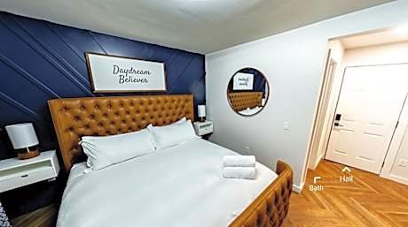 King Room
