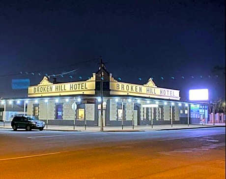 Broken Hill Hotel