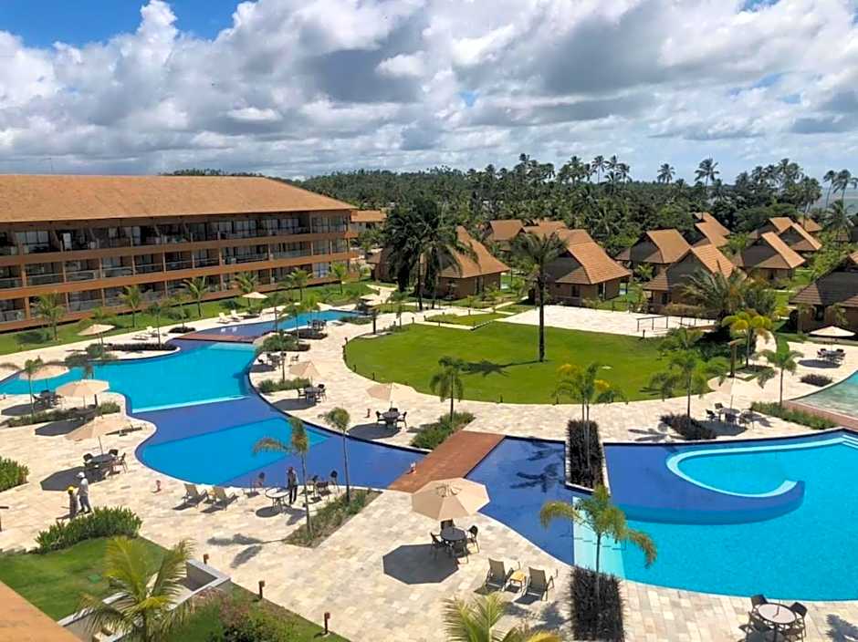 Flats, Apartamentos e Bangalôs na Praia dos Carneiros, ao lado da Igrejinha de São Benedito