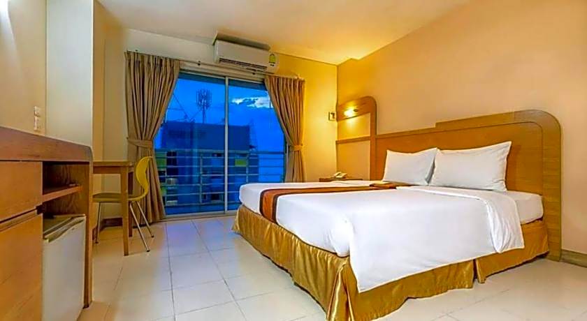 Eastiny Plaza hotel