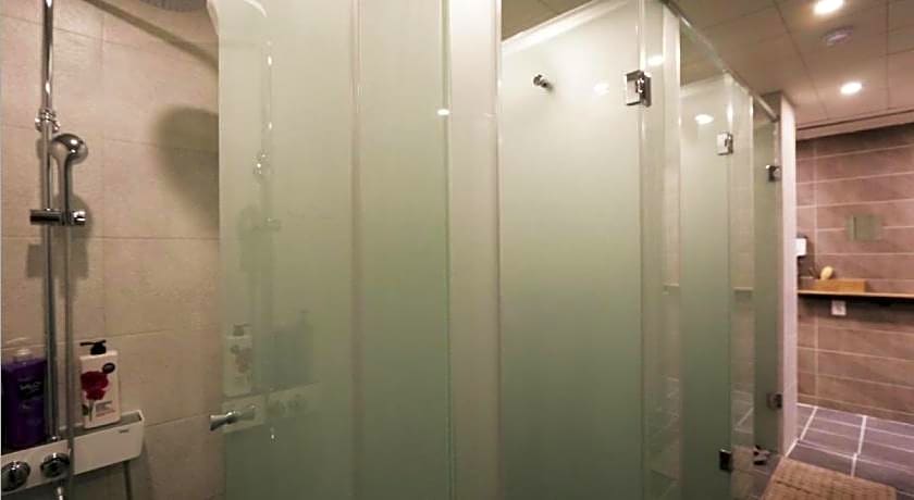 Blueboat Hostel Jeonju (Korea Quality)