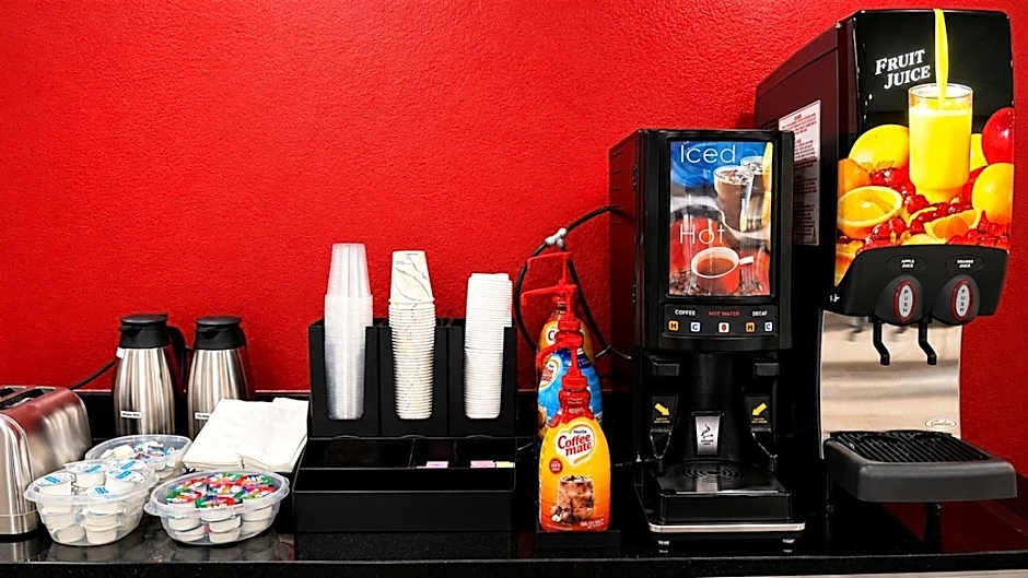 Econo Lodge Cranston - Providence