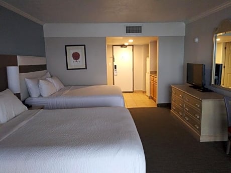 Oceanfront Queen Room with Two Queen Beds