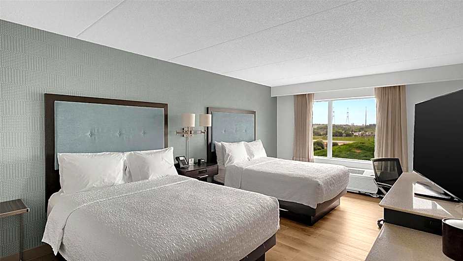 Hampton Inn & Suites By Hilton Toronto Markham