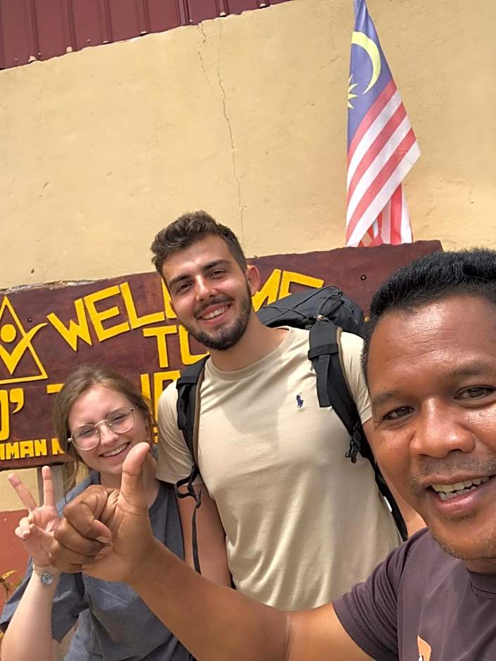 Dtahan Motel Taman Negara