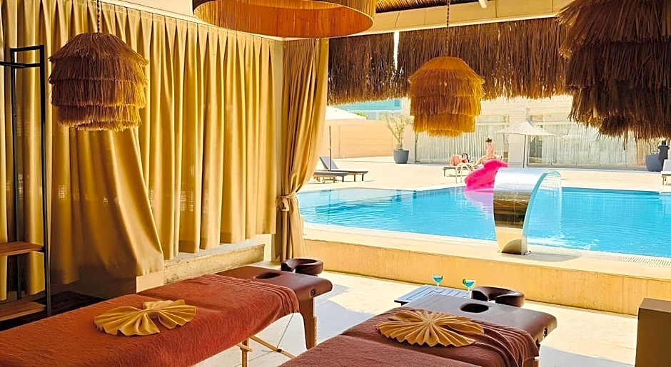 EMRTMES HOTEL & SPA TUZLA