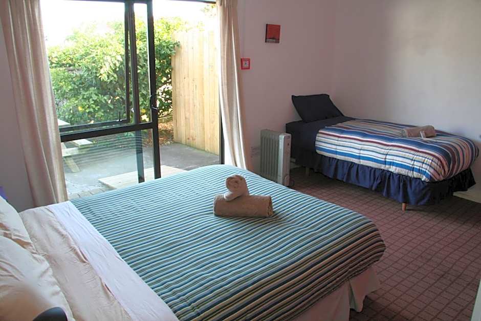 Tasman Bay Backpackers