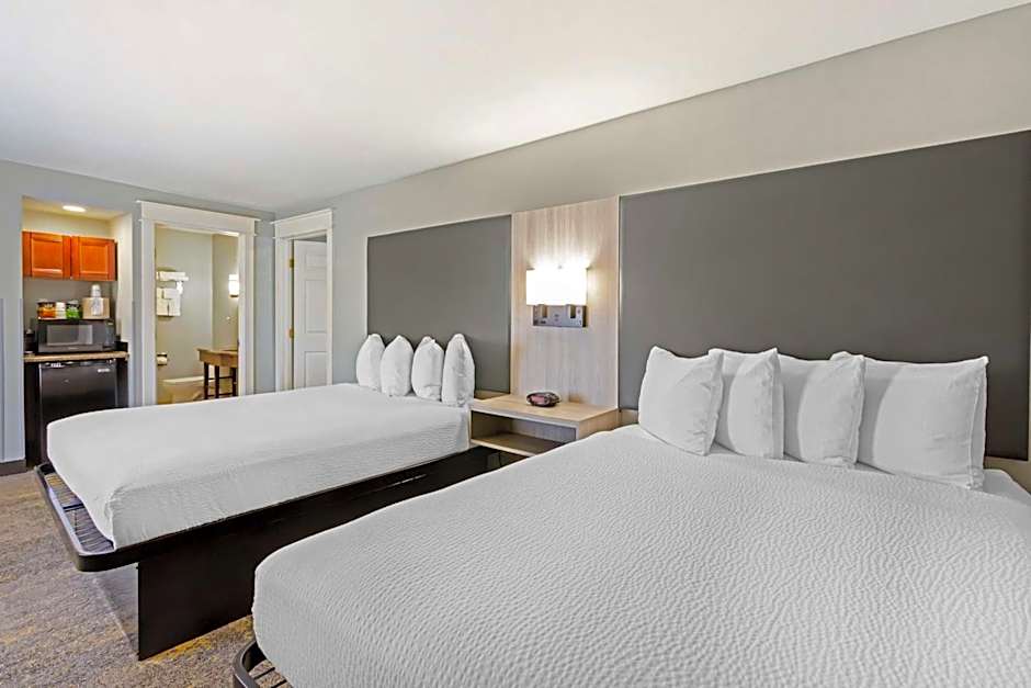 Best Western Plus Weston Inn