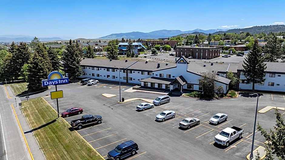 Days Inn by Wyndham Helena