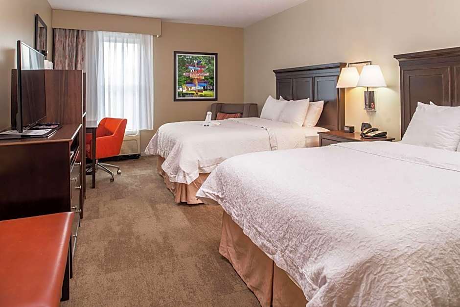 Hampton Inn & Suites Charlotte-Arrowood Rd.