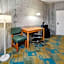 La Quinta Inn & Suites by Wyndham Irvine Spectrum