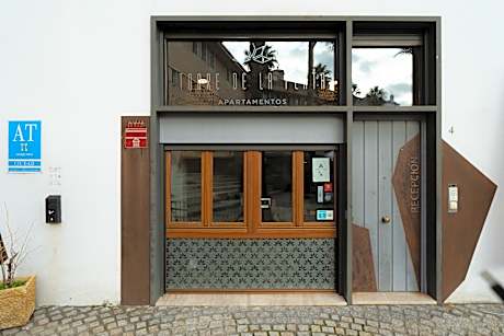 azz Apartamentos Torre de la Plata