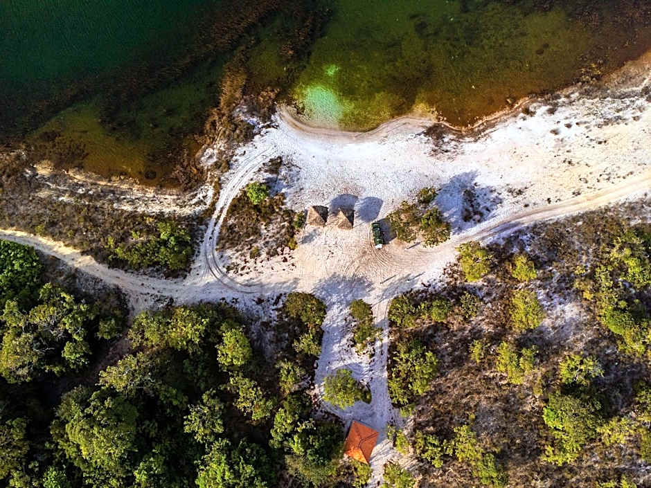 Apartamento em condomínio com passeio incluso