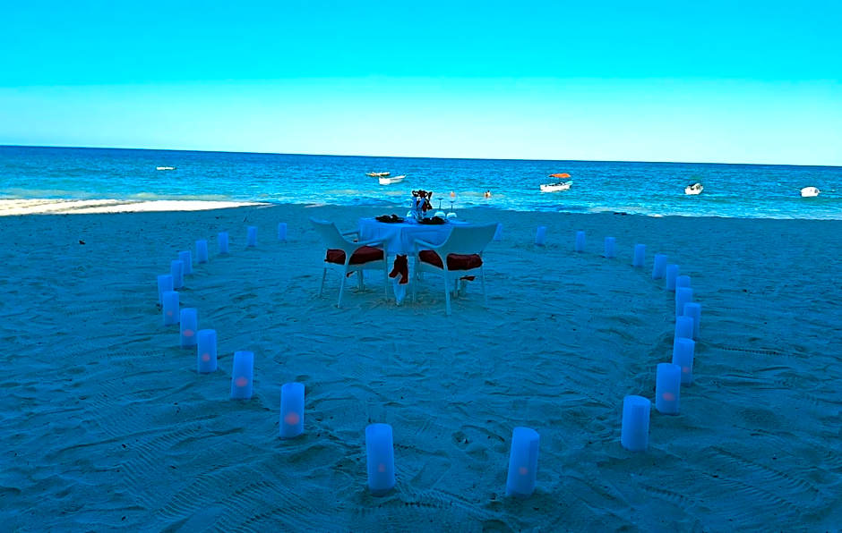 BIANCO AZZURRO Hotel & Restaurant