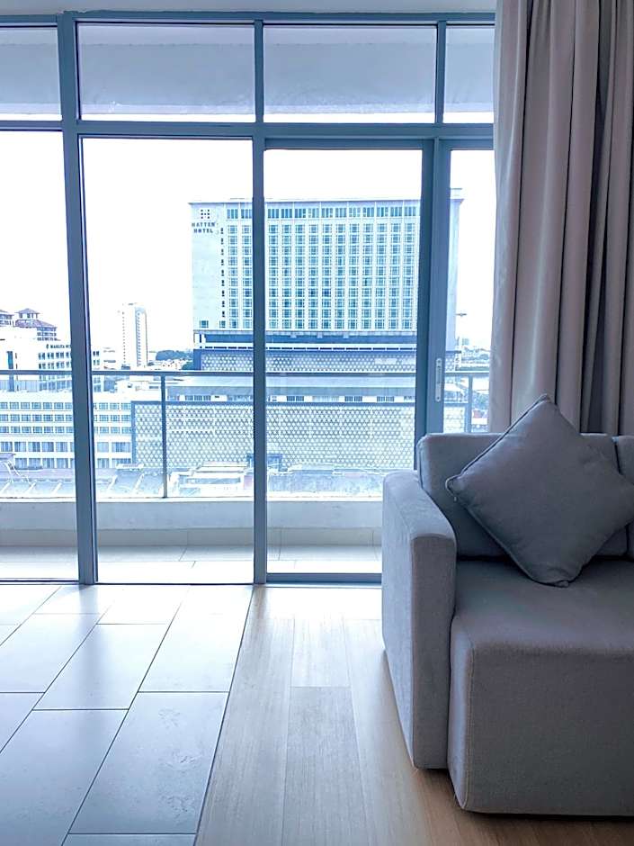 Straits Suite by C Homestay Malacca