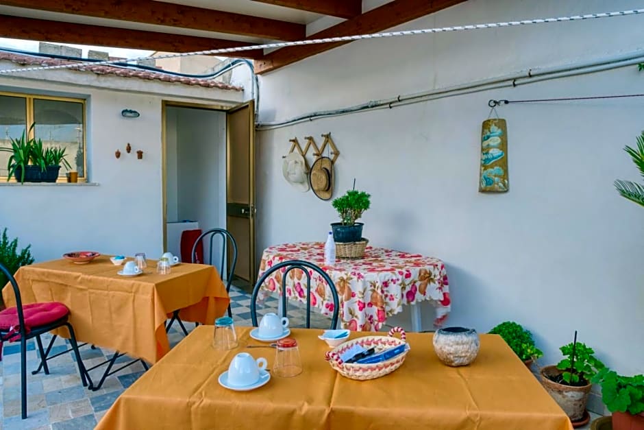 Daphne B&B – San Vito Lo Capo, CA