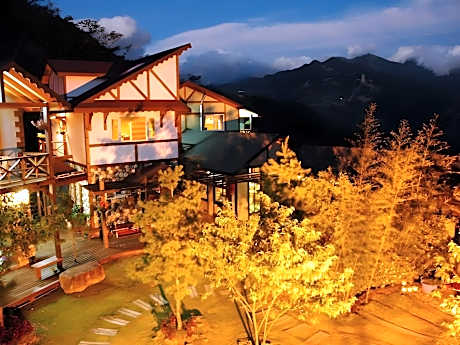 Shiyai Taoyuan B & B