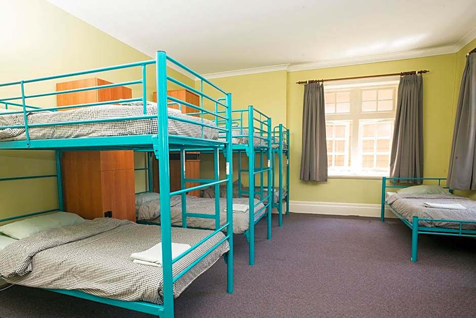 Newcastle Beach YHA Hostel