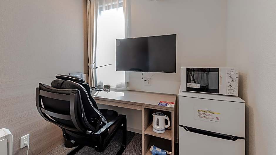 HOTEL R9 The Yard Ena