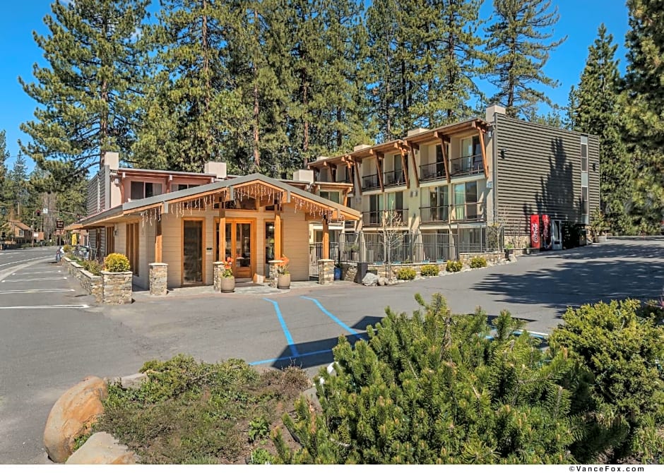 Firelite Lodge