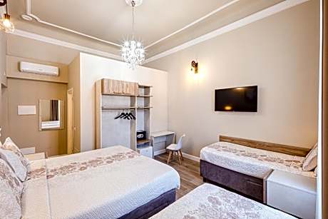 Standard Family Room