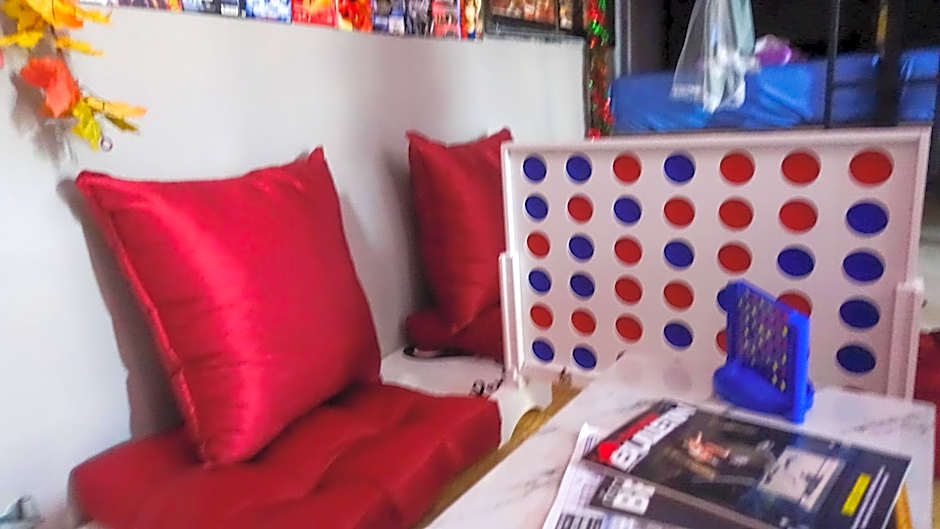 The Rendezvous Fullmoon Hostel