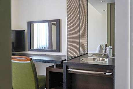 Double Room - Non-Smoking