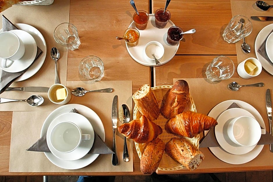 La Femme d'à Côté