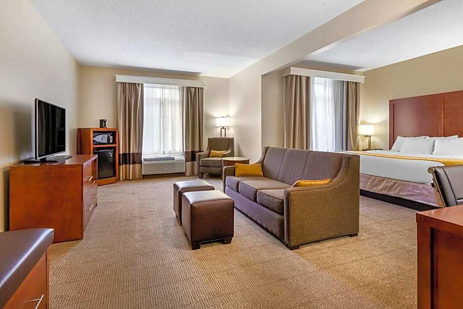 Comfort Suites Boone - University Area