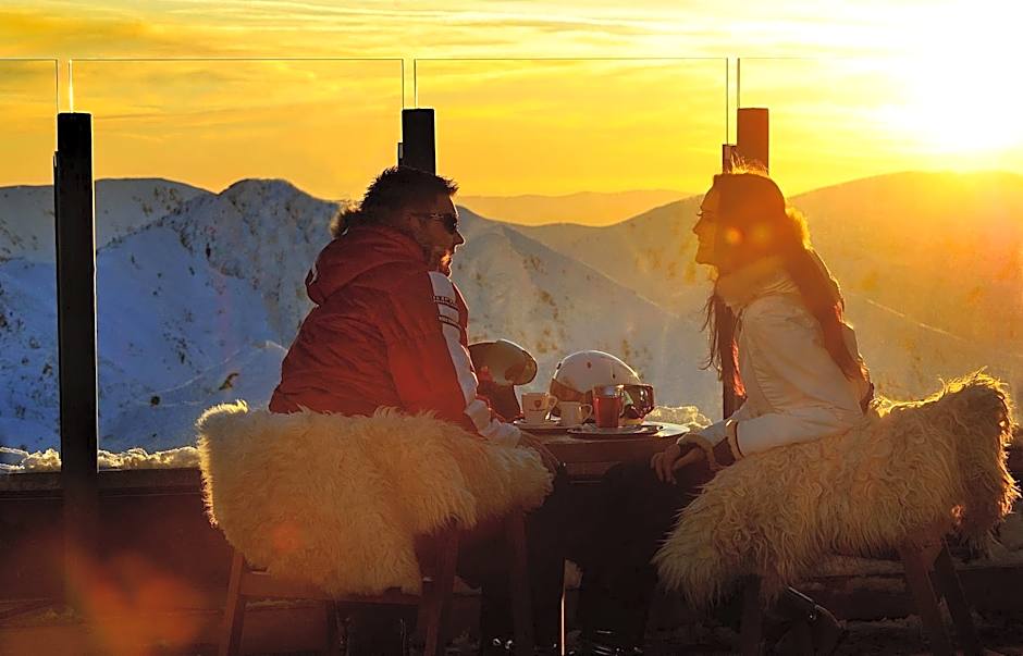 Noc na Chopku, Rotunda