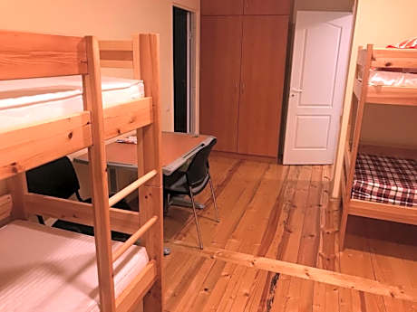 Quadruple Room with Shower