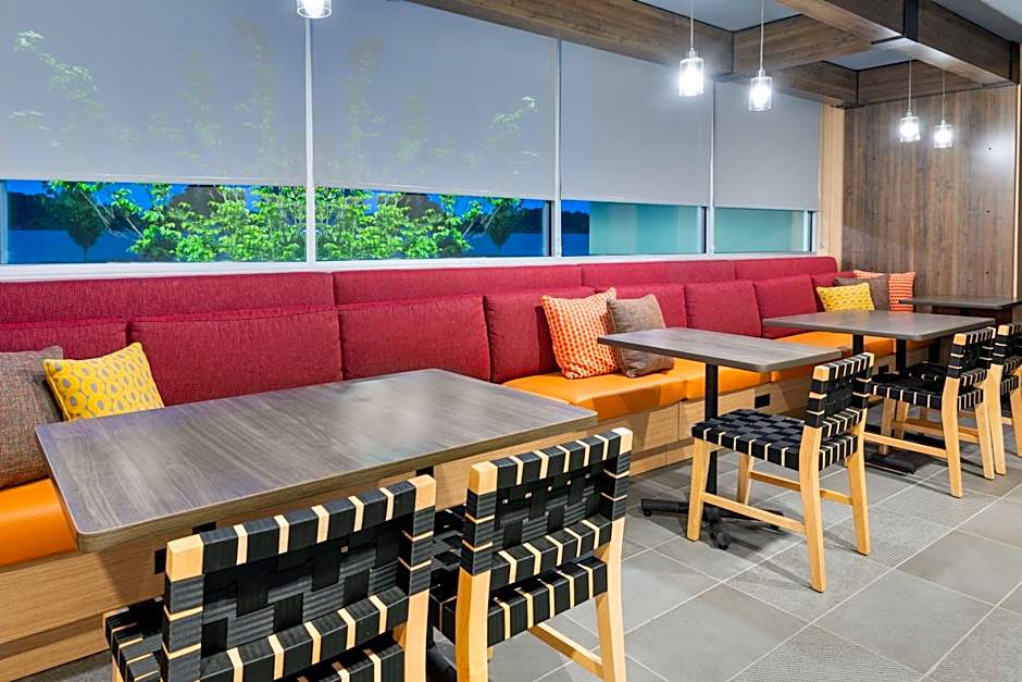 Tru by Hilton Spartanburg, SC