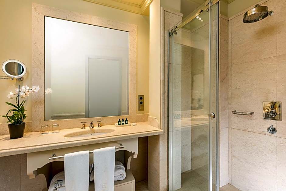 Hotel Casa Del Poeta