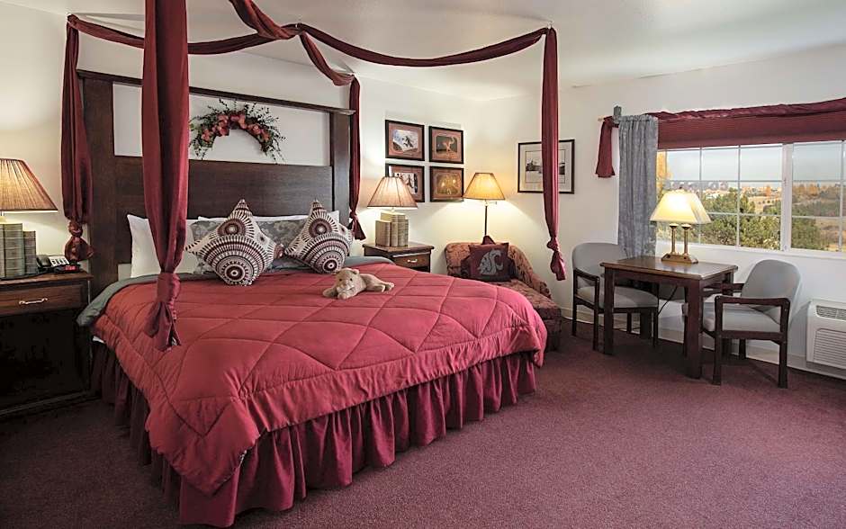 Coast Hilltop Inn