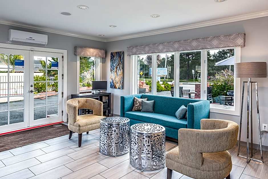The Inn at 1252 Monterey