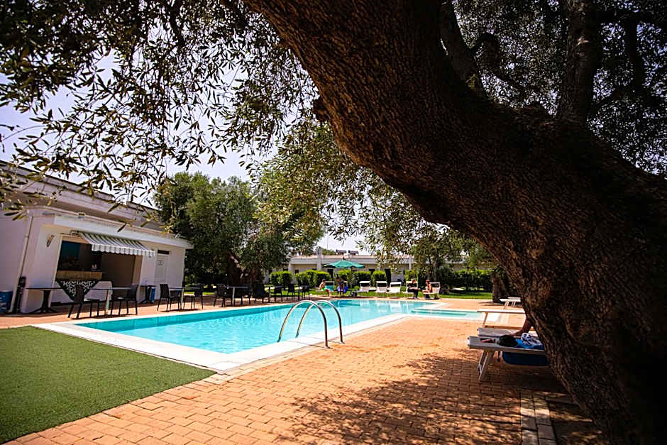 Hotel Eden – Carovigno, AR