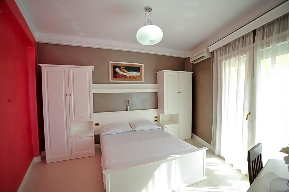 Iliria Internacional Hotel